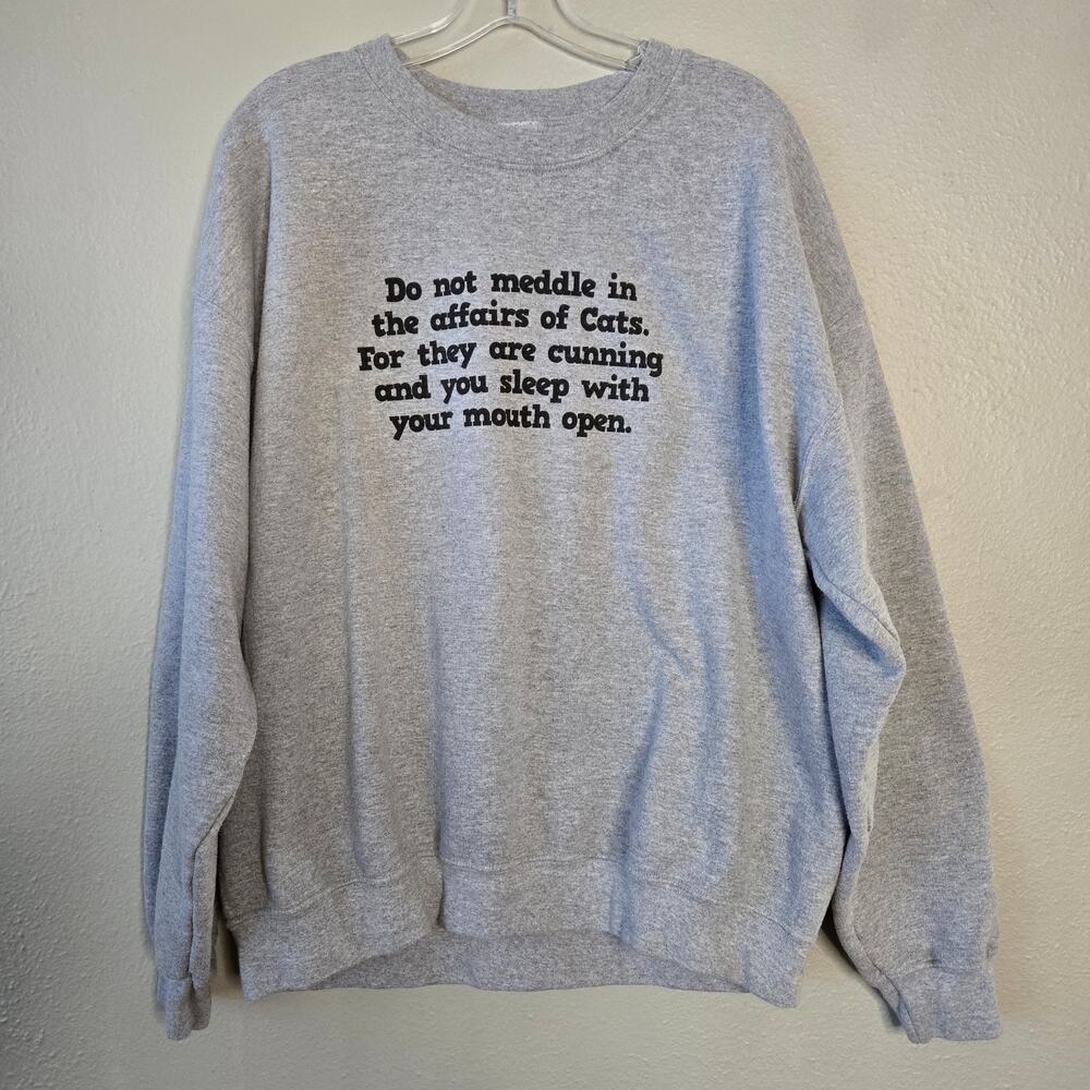 Cat Graphic Crew Neck Sweatshirt XL Heavyweight Cozy Funny Gift Kitty Pet Animal
